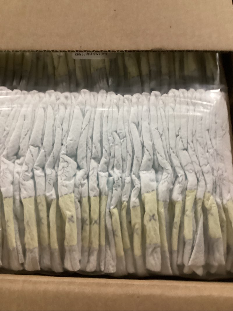 Condition photo showing New/Like New for pampers swaddlers diapers, size 1 (8-14 lbs), 198 count, absorbent, keeps baby dry and comfortable, skin safe disposable baby diaper (packaging may vary) size 1 198