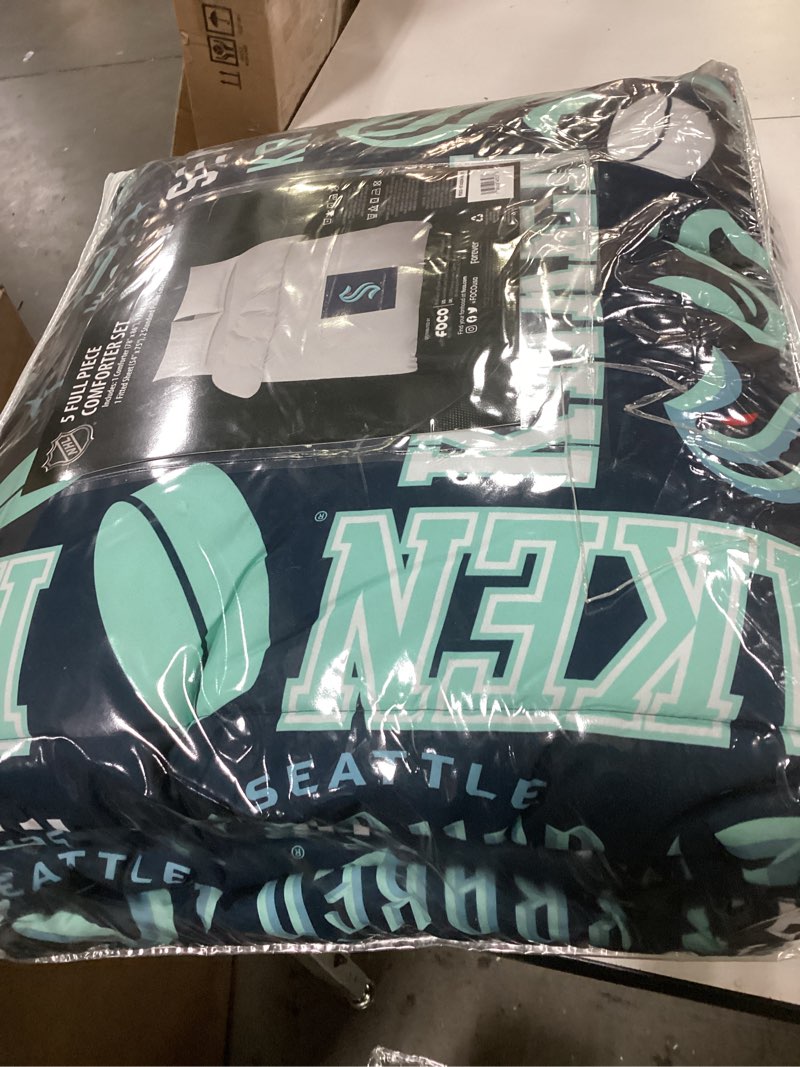Condition photo showing Good Condition for FOCO NHL Unisex-Adult Themed Seattle Kraken Full Team Color