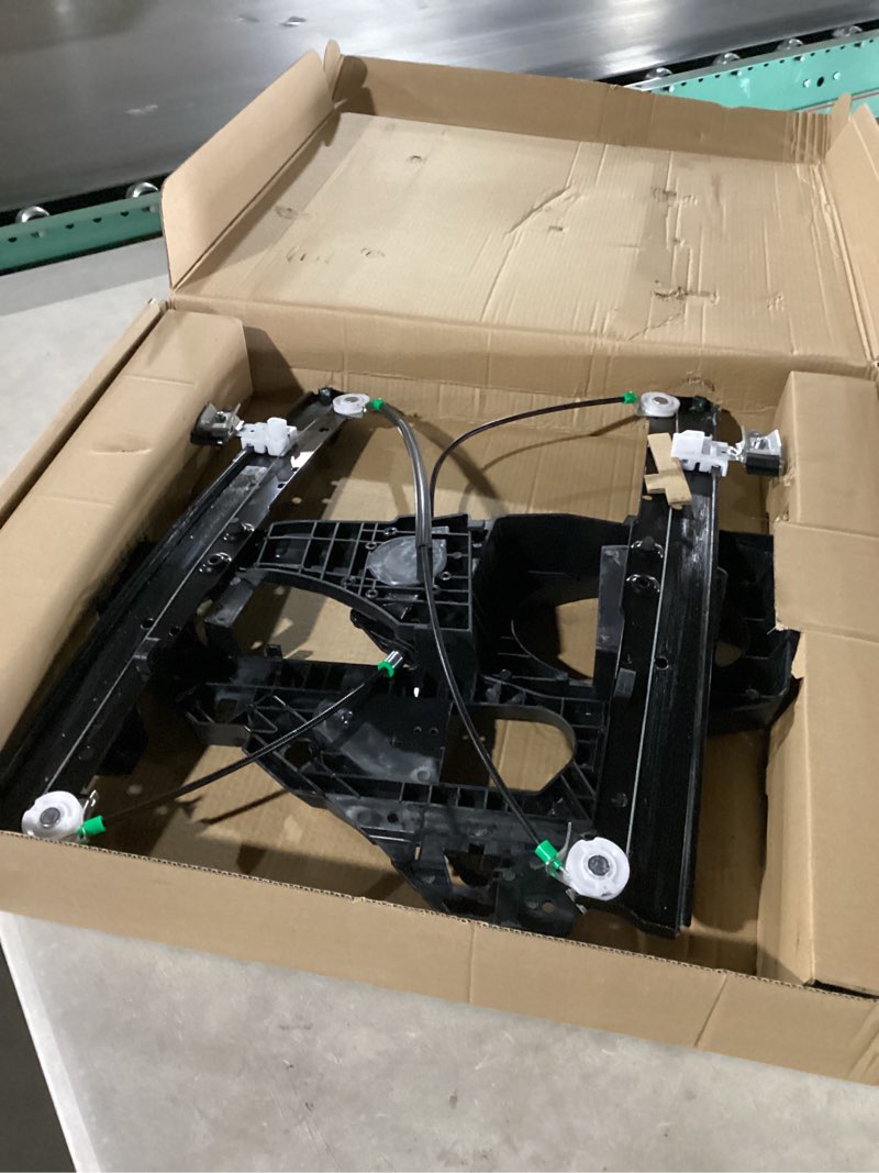 https://lotting-media.assets.bidfta.com/lotting_a4e708b8-27ed-4cc3-9f52-08bd622244b1