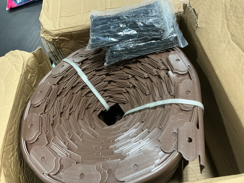 Condition photo showing Good Condition for sasylvia 2'' x 200' landscape edging kit edging border coil include 120 anchoring spikes 10 connectors plastic garden border for lawn garden grass yard home(brown) brown 2'' x 200'