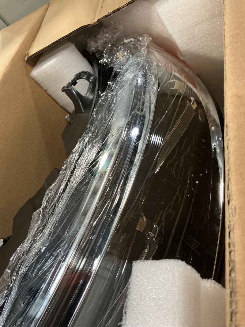Condition photo showing Good Condition for black led headlight assembly compatible with 2020-2024 ford explorer xlt/limited non-adaptive full led w/drl headlights oe style headlamp left driver side mb5z13008au fo2502399 left driver side 20-24 explorer