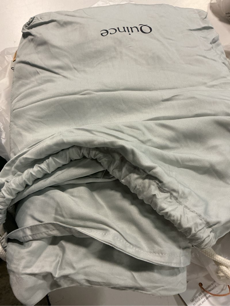 Condition photo showing Good Condition for bamboo sheet set