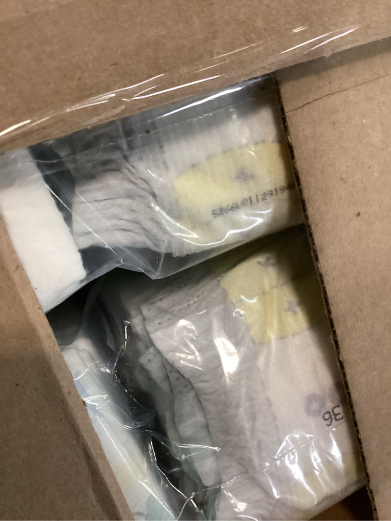 Condition photo showing New/Like New for Pampers Swaddlers Diapers, Size 2 (10-22 lbs), 186 Count, Absorbent, Keeps Baby Dry and Comfortable, Skin Safe Disposable Baby Diaper (Packaging May Vary) Size 2 186