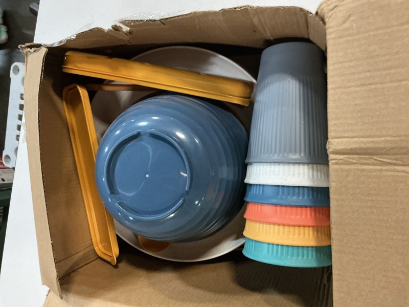 Condition photo showing New/Like New for 48 pcs wheat straw dinnerware sets for 6- unbreakable dinnerware set with large plates, bowls and cups-bpa free, lightweight, microwave safe wheat straw plates and bowls sets, rv camping dishes multicolor b