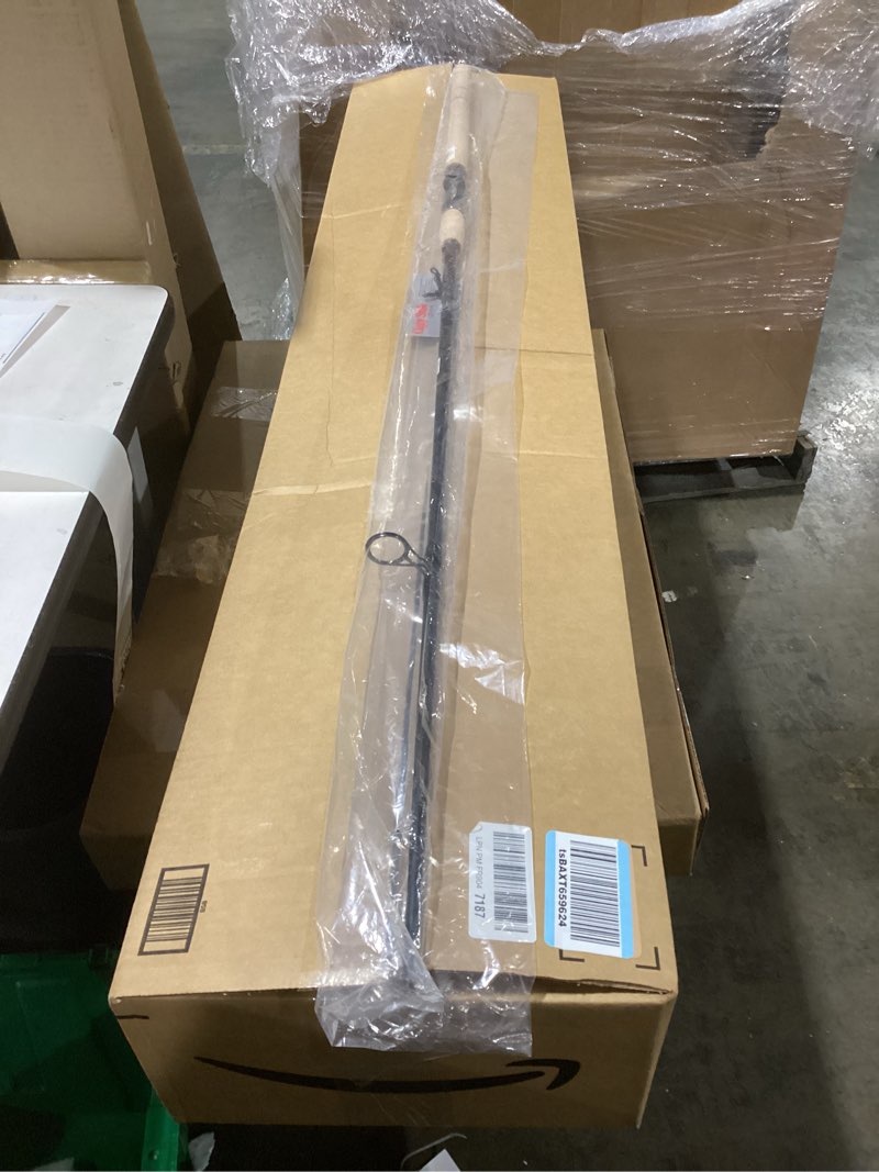 Condition photo showing New/Like New for Ugly Stik Elite Salmon/Steelhead Spinning Fishing Rod , 9' - Medium - 2pc