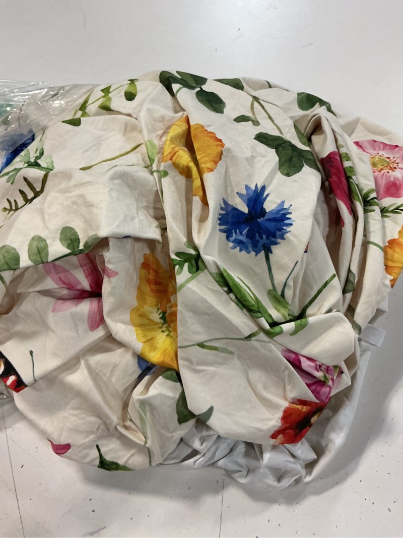 Condition photo showing Good Condition for tiamon 4 pcs floral stretch patio cushion covers, retro flower outdoor couch cushion covers butterfly replacement sofa chair slipcovers for patio furniture washable replacement outdoor decor (beige) beige 4