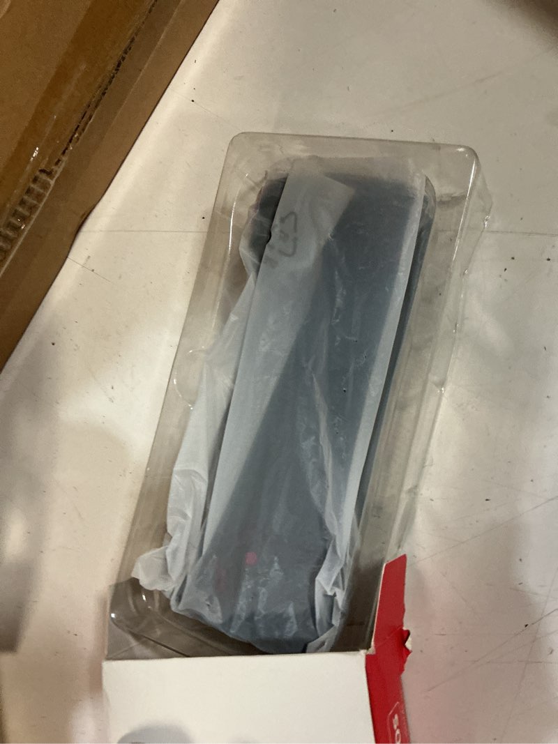 Condition photo showing Good Condition for megadream mobile game controller gamepad for iphone ios android pc: works with iphone 17/16/15/14/13/12/11, ipad, samsung galaxy, tcl, tablet, call of duty, diablo immortal - directly play (black)