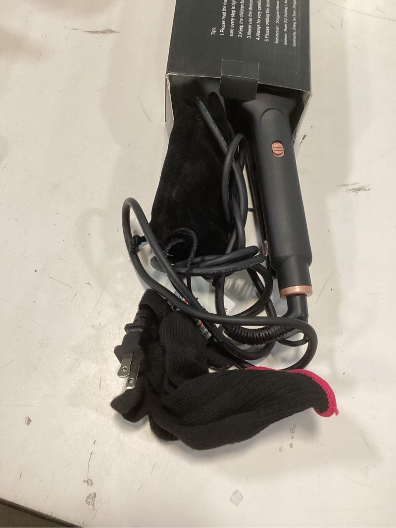 Condition photo showing New/Like New for Hair Crimper for Women - Ceramic Waver Hair Tool with 4-in-1 Flat Crimping Iron Plates, 15s Fast Heating, Volumizing Hair Crimper, for All Hair Types - Black