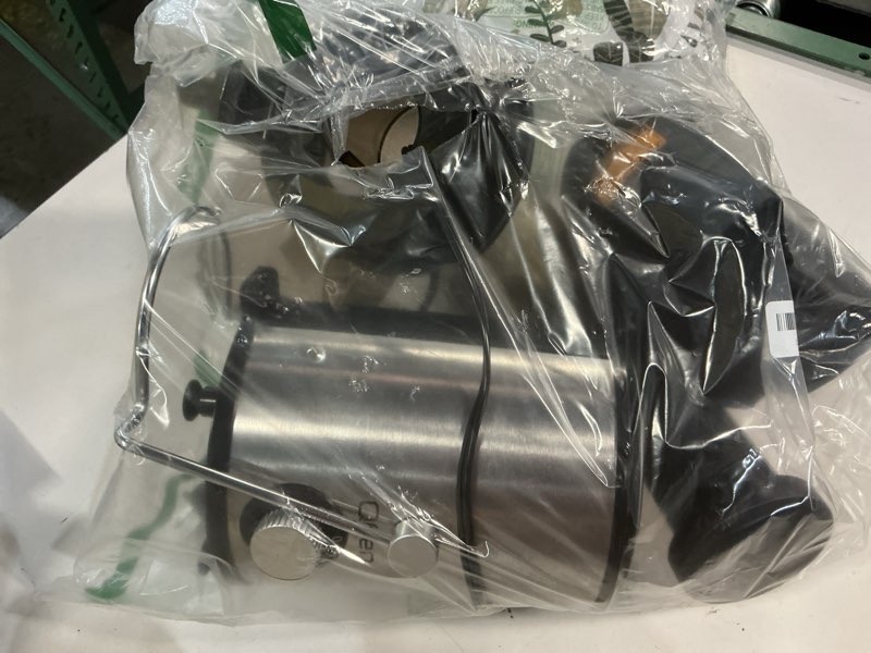 Condition photo showing As Is for qcen juicer machine, 800w centrifugal juicer extractor with wide mouth 3” feed chute for fruit vegetable, easy to clean, stainless steel, bpa-free (black) 800w black