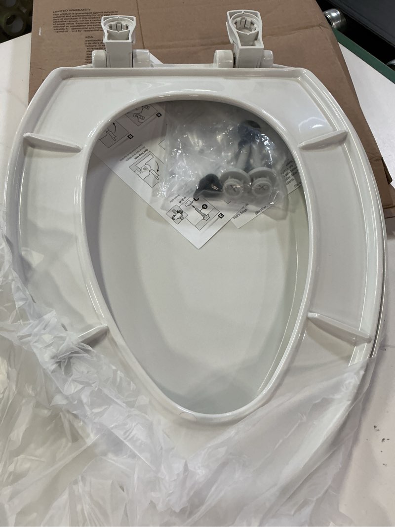 Condition photo showing Good Condition for bemis 7300slec slow close toilet seat, easy clean hinges and durable plastic seat, made in usa, elongated, white