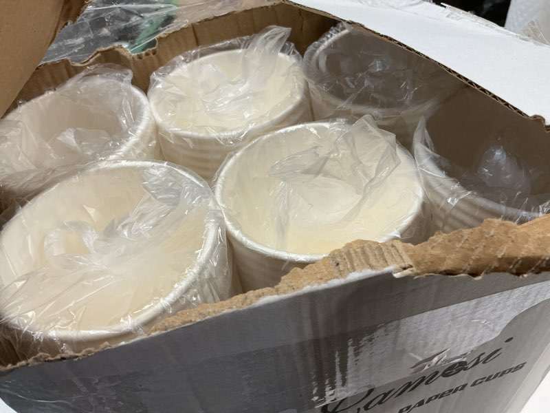 Condition photo showing Good Condition for Lamosi 300 Pack Paper Cups 8 oz, Disposable Coffee Cups, Paper Coffee Cups 8 oz, White Hot/Cold Beverage Drinking Cup for Water Juice or Tea, Office Party Home Travel 8 oz-300 Pack