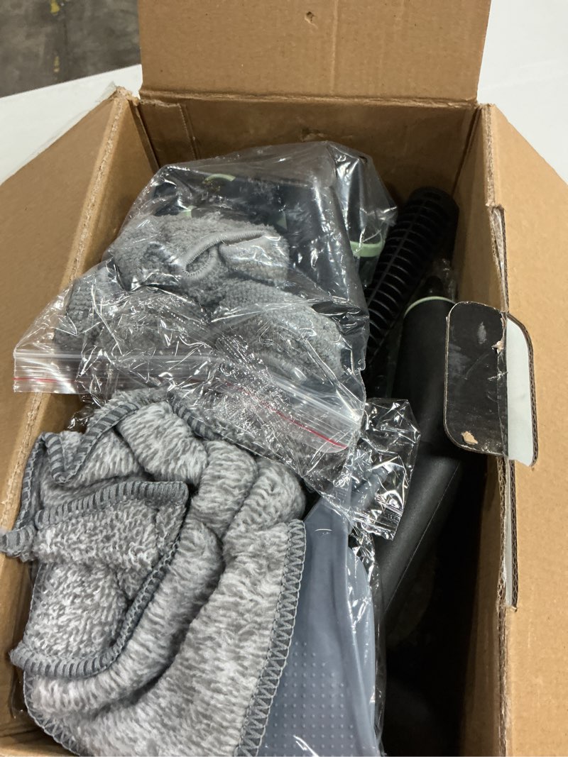 Condition photo showing Good Condition for steam cleaner, portable steamer for cleaning with 16pcs accessories, 6-level adjustable and 15s heat-up, handheld steam cleaner for home, tile, dirt, grout, grease, car detailing green