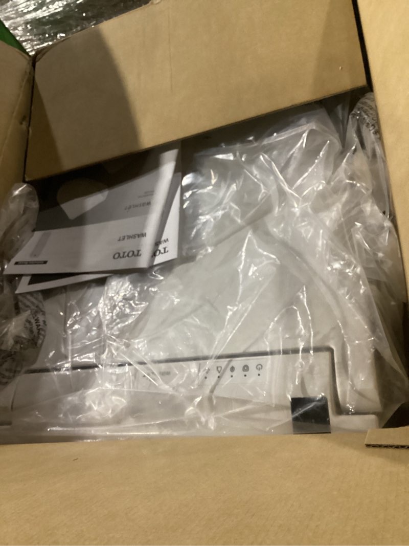 Condition photo showing New/Like New for toto® washlet® c5 electronic bidet toilet seat with premist and ewater+ wand cleaning, elongated, cotton white - sw3084#01 cotton white c5 elongated