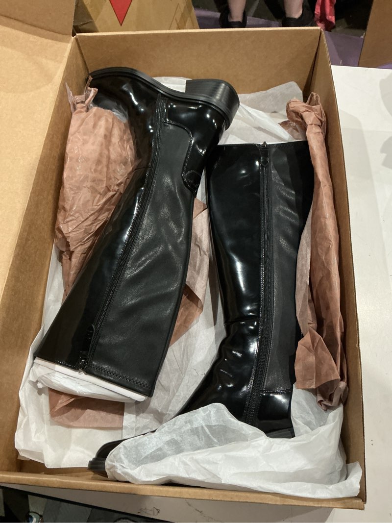 Condition photo showing Good Condition for franco sarto womens classic 8 black glossy regular calf