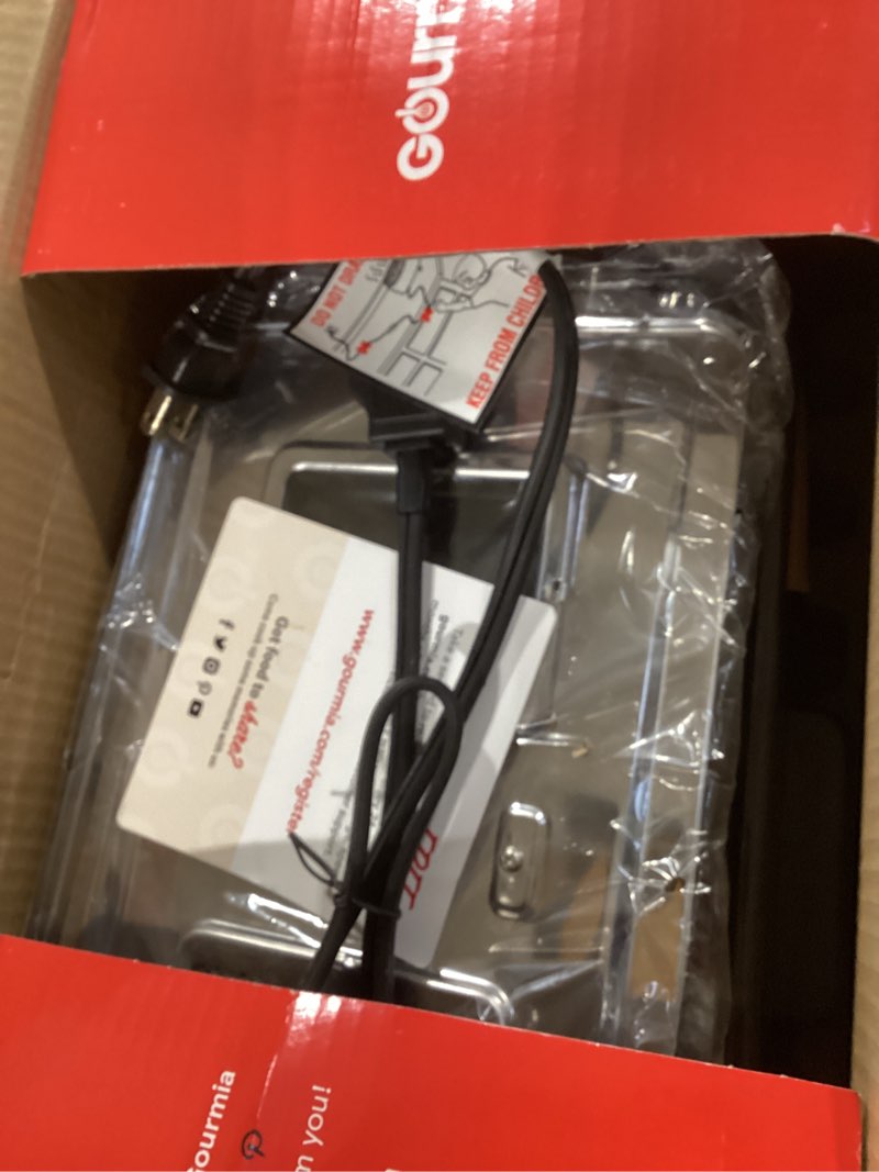 Condition photo showing Good Condition for Gourmia 3.2 Qt Countertop Deep Fryer – Electric Oil Fryer with Digital Display, Adjustable 280°F–380