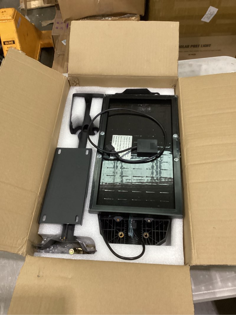 https://lotting-media.assets.bidfta.com/lotting_a54e52fa-4e84-4028-918d-c3305d0ad821
