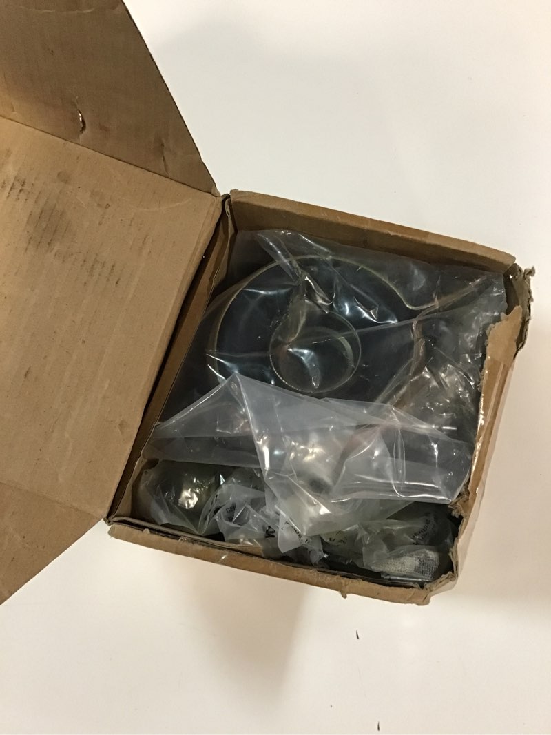 https://lotting-media.assets.bidfta.com/lotting_a555eb70-6eaa-47c3-9dae-17e9568319ae