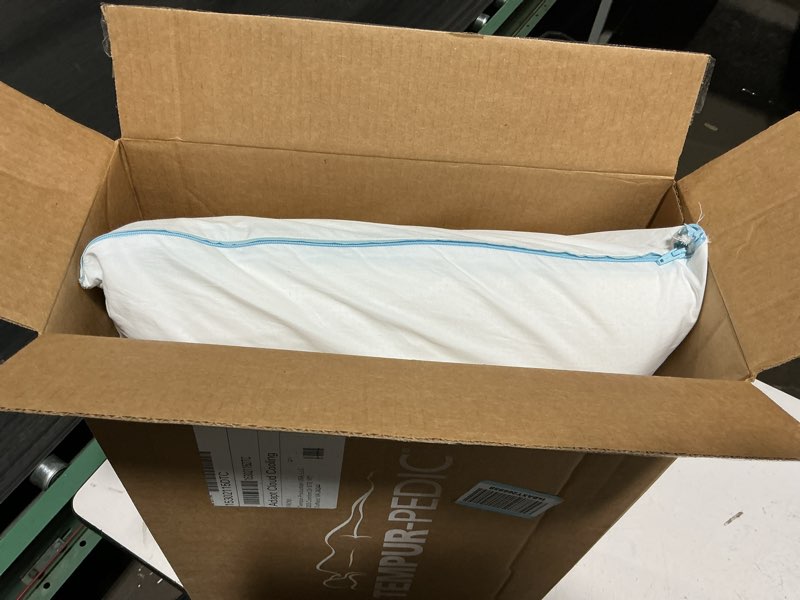 Condition photo showing Good Condition for Tempur-Pedic TEMPUR-Cloud Dual Cooling Pillow, King (Pack of 1), White King 1