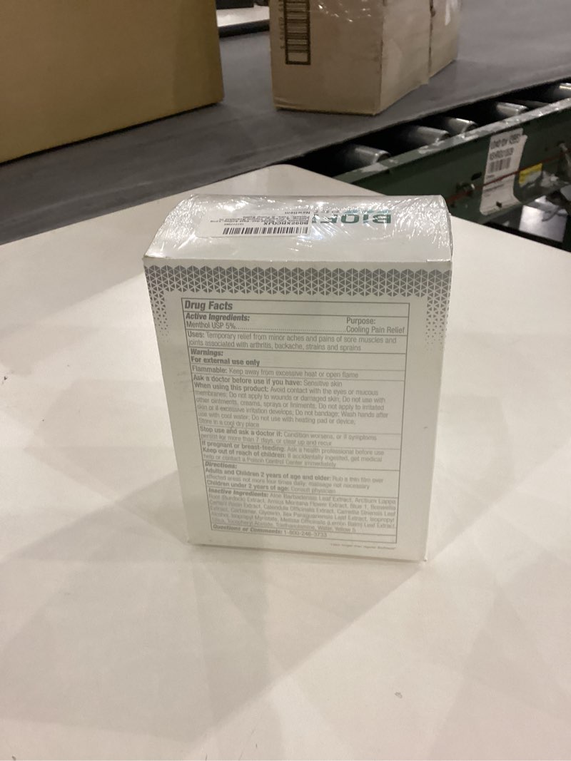 https://lotting-media.assets.bidfta.com/lotting_a56462d8-34d0-47df-84d5-a67ffc3e3b93