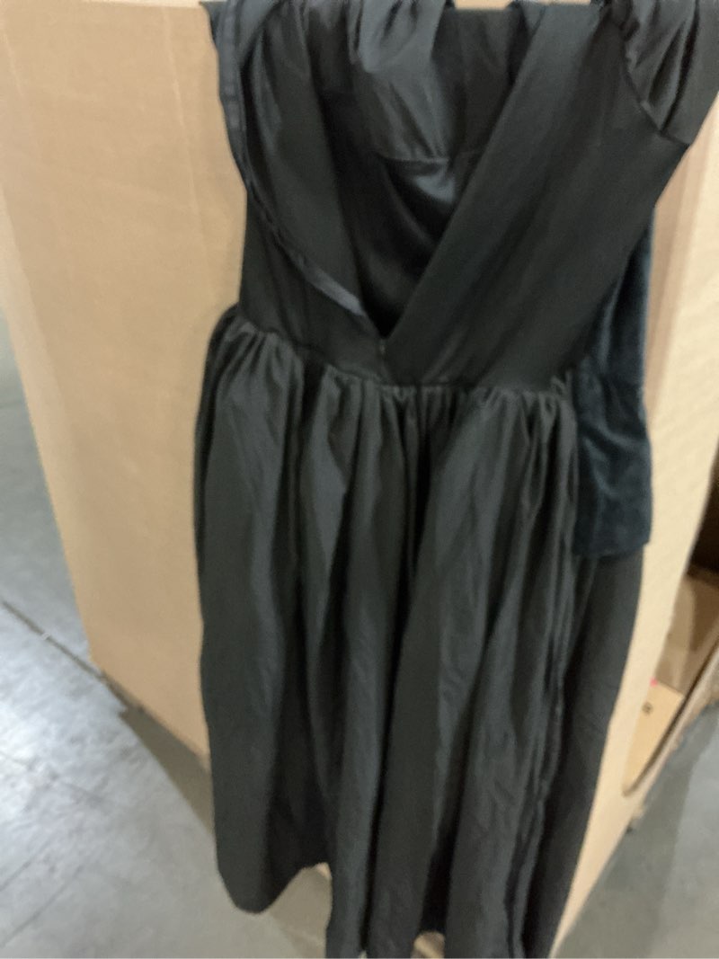 Condition photo showing Good Condition for rubies wizard of oz: wicked witch costume dress for adults medium