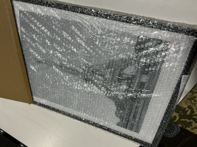 Condition photo showing Good Condition for upsimples 16x24 Picture Frame, Display Pictures 14x20 with Mat or 16 x 24 Without, Wall Hanging Poster Frames, Black, 1 Pack