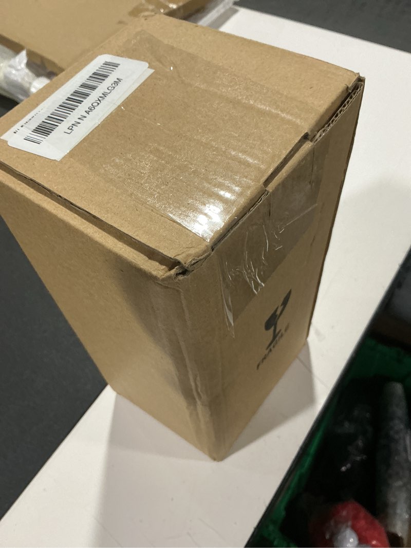 Condition photo showing Good Condition for Ceramic Vase for Flowers – Modern Small Ribbed Textured Flower Vase for Home Decor, Pampas Grass, De