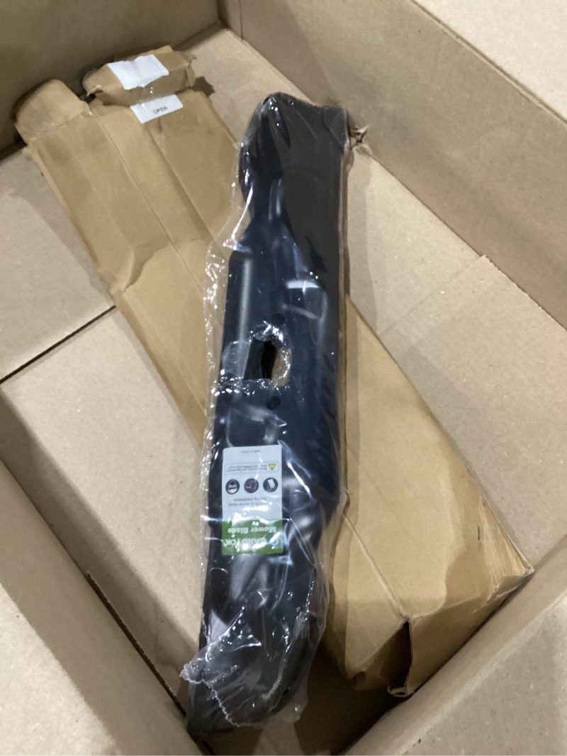 Condition photo showing New/Like New for 742p05086 54" deck high-lift bagging blades for cub cadet xt1-gt54 | 3-pack 18.5" blades with 3 nuts & 3 washers, for cub cadet xt1-st54 zt1-54 zt2-54, mtd, troy-bilt 742-05086 cmxgzam110194