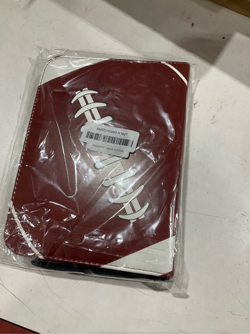 Condition photo showing Good Condition for mlikero 440 pockets football card binder, sports card binder with card display design, premium card ablums with sports pattern wristband fit for football cards 2026 440 pockets(display&storage) football