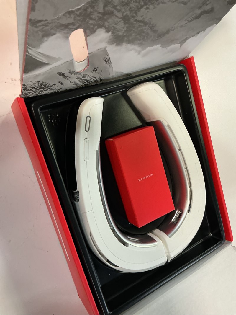 Condition photo showing Good Condition for ranvoo aice lite max 2026 real ac cold blast [no.1 coolest & most durable] ai neck air conditioner, best immersive neck cooler, 6000 mah rechargeable neck fan blow cold air, summer gifts for mom white