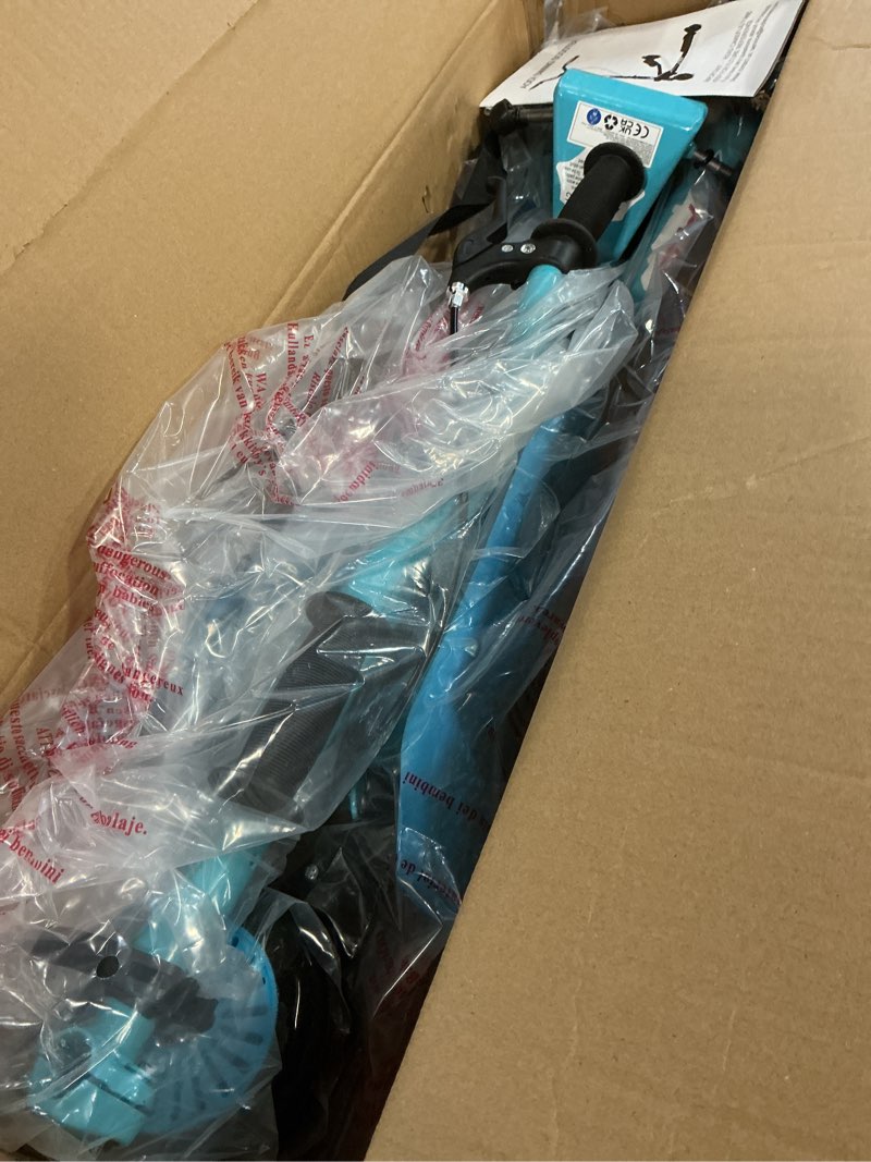 Condition photo showing Good Condition for kids swing scooter, 3 wheels drifting scooter/wiggle scooters with adjustable height & foldable for boys/girl/ages 5-12 years blue