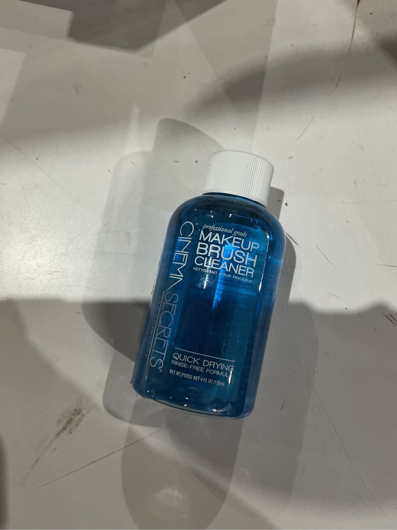 Condition photo showing Good Condition for cinema secrets original blue vanilla makeup brush cleaner solution - professional cleanser for makeup brushes - quick-drying, rinse-free formula - removes stubborn waterproof make up (4 fl oz) 4 fl oz (pack of 1)