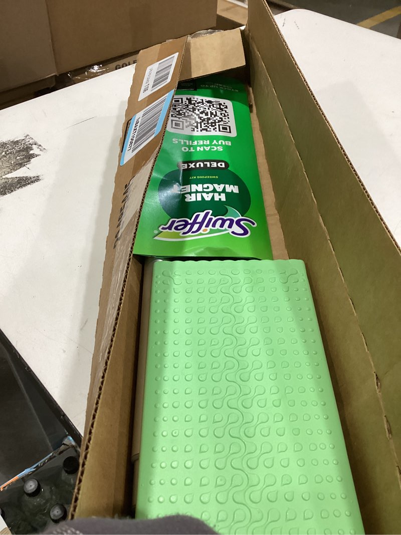 Condition photo showing Good Condition for swiffer hair magnet deluxe starter kit with collapsible pole, 9 hair magnet dry cloths, 2 bonus mop & go wet cloths