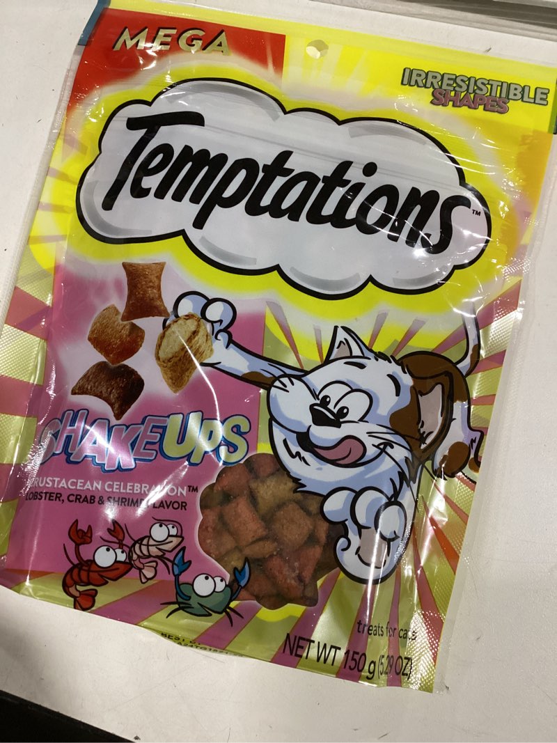Condition photo showing New/Like New for (Similar) Temptations ShakeUps Crunchy and Soft Cat Treats, Crustacean Celebration Flavor, 5.29 oz. Pouch Crustacean Celebration 5.29 Ounce (Pack of 1)