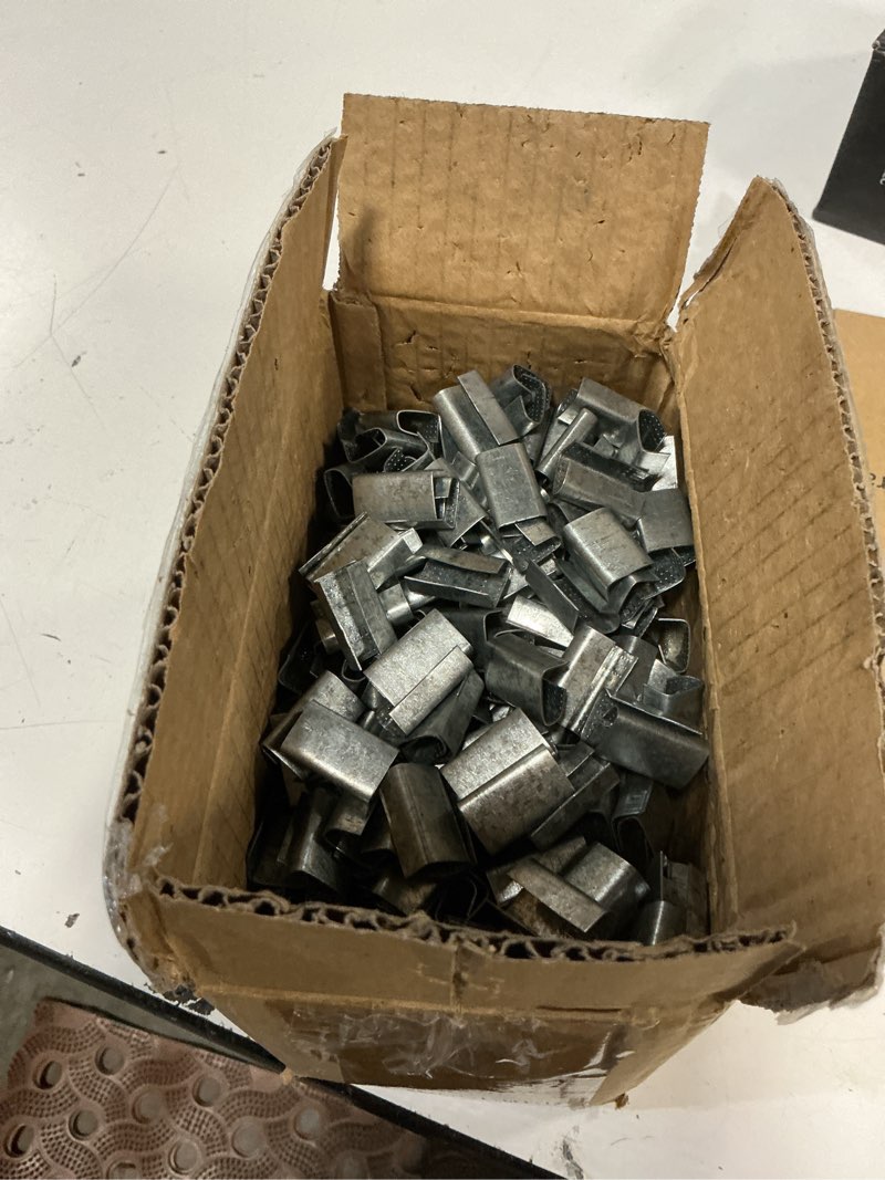 https://lotting-media.assets.bidfta.com/lotting_a59ef0be-56a2-49bf-85e8-f4474e85a5c5