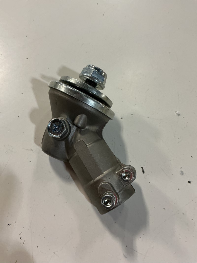 Condition photo showing Good Condition for husqvarna bevel gear assy part # 584964601