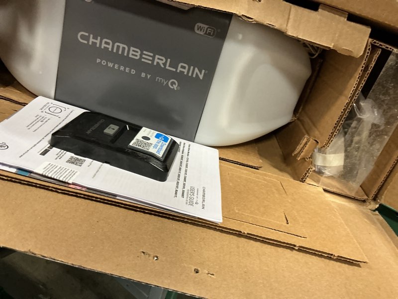 https://lotting-media.assets.bidfta.com/lotting_a5aa4e89-a08d-421b-b8bb-677d877e7fea