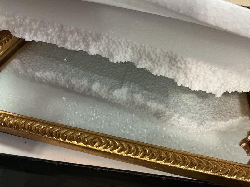 Condition photo showing Good Condition for Gold Arched Mirror (15.9 * 19.8 inches) Ornate Baroque Arch Wall Mirror-for Living Rooms, Hallways, Fireplaces, Bathrooms, Entryways Gold 15.9 x 19.8 inches