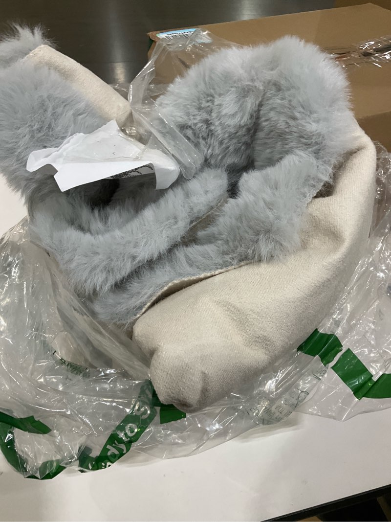 Condition photo showing As Is for Rug