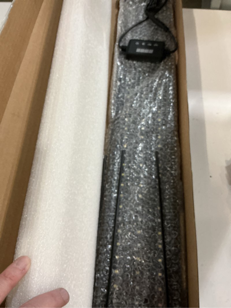 Condition photo showing Good Condition for nicrew classicled plus led aquarium light with timer, 21 watts, for 30 to 36 inch fish tank light, daylight and moonlight cycle 30 - 36 in