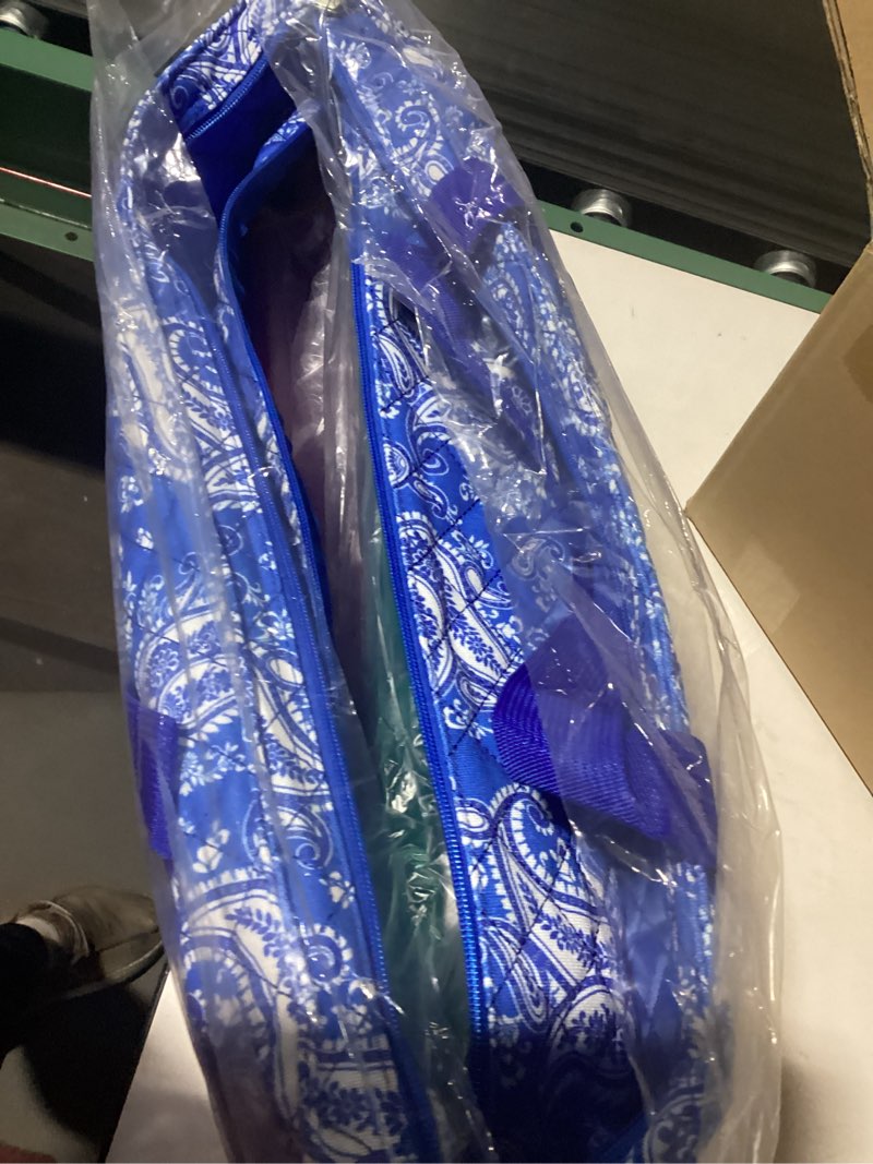 Condition photo showing Good Condition for similar 3 Pcs Empty Mahjong Bag Set, Thickened Blue Floral Quilted Carrying Bag Set with Two Wrappers, Card Bags, Mahjong Racks and Card Pusher Drawstring Bags (Case Only) Blue Blue Flower
