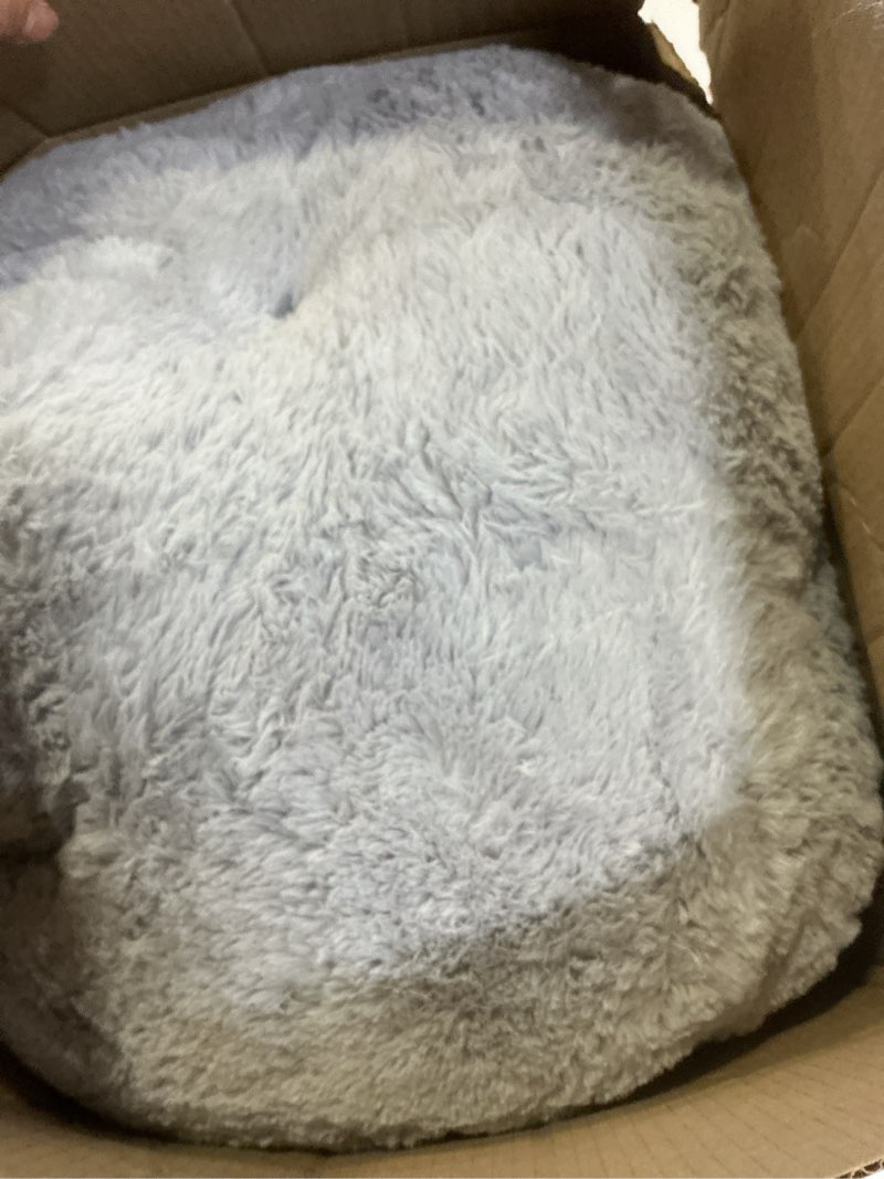 Condition photo showing Good Condition for INVENHO Medium Dog Beds for Medium Dogs Washable, Rectangle Dog Bed Medium Size Dog, Orthopedic Dog Bed, Warming Soft Calming Sleeping Puppy Bed Durable Pet Bed with Anti-Slip Bottom M(30"x24"x9") M (30"x24"x9") Grey