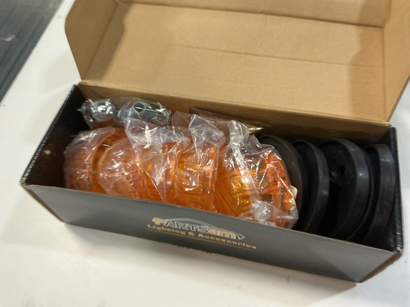 Condition photo showing Good Condition for partsam 5x cab marker light marker 1313a amber lens + 5x amber t10 led bulbs + base compatible with/dually suburban blazer c1500 c2500 c3500 k1500 k2500 k3500 1969-1987 pickup trucks