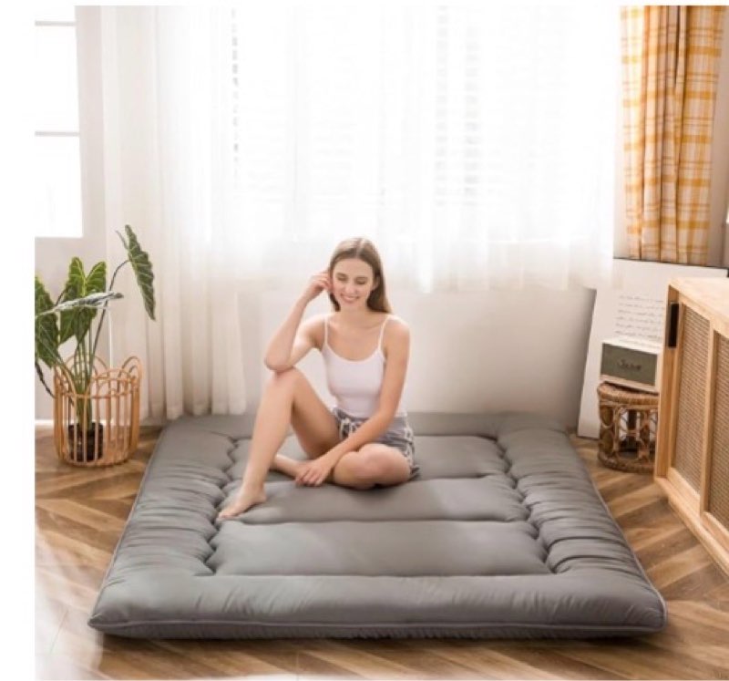 (Similar)MAXYOYO Japanese Floor Mattress Futon Mattress, Thicken Tatami Mat Sleeping Pad Foldable Roll Up Mat for Boys Girls Dormitory Kids Floor Bed, Charcoal Grey, Twin