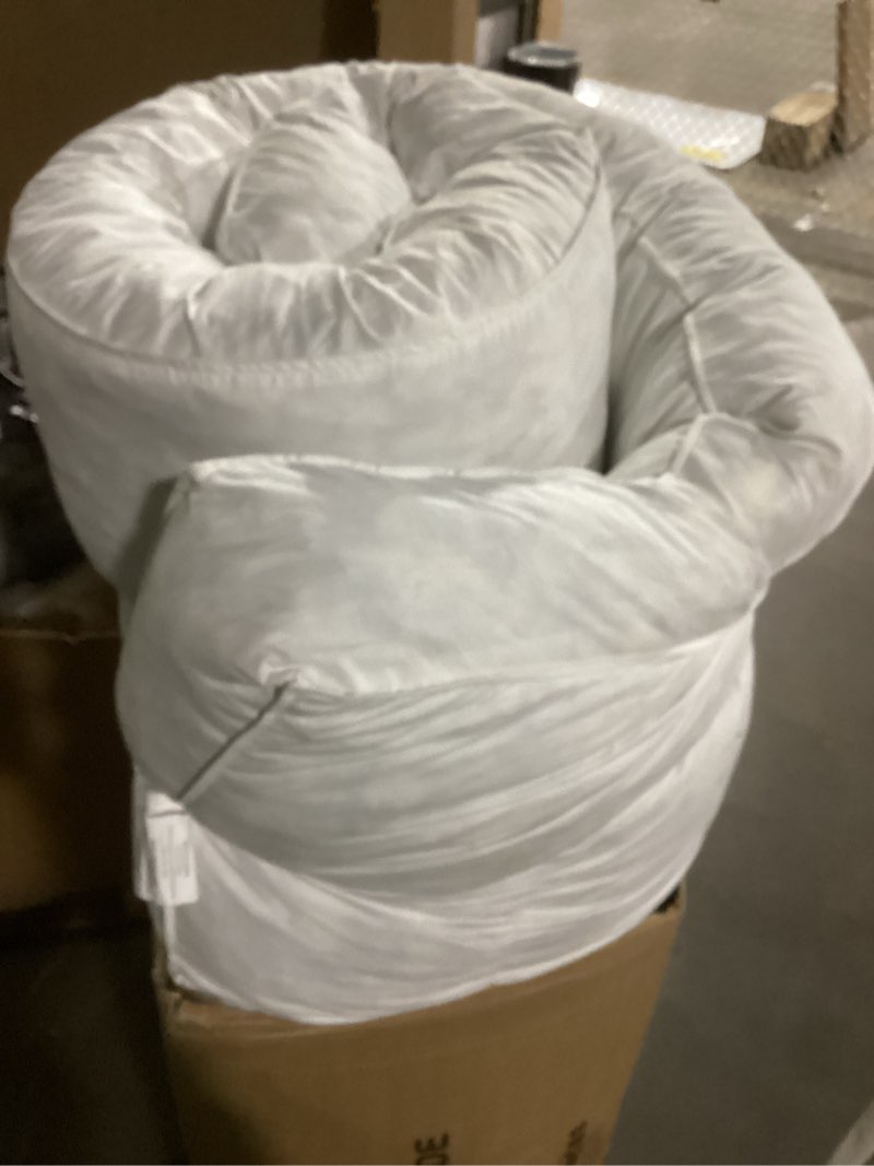 Condition photo showing As Is for Similar  to photo 3 Inch Ultra-Fluffy Memory Foam Mattress Topper Queen for Back Pain, Soft Comfy Pillow Top Queen Mattress Topper with 4X Support, Mattress Pad with Breathable Air Mesh Sides, 6-21'' Deep Pocket White Queen