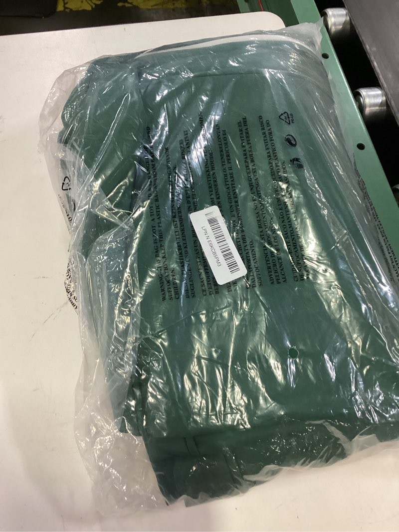 Condition photo showing Good Condition for 14 pcs outdoor cushion covers patio cushion slipcovers replacement splash proof with zipper for outdoor furniture, patio sofa couch 3 sizes, covers only green 25.5''×25.5''×4''