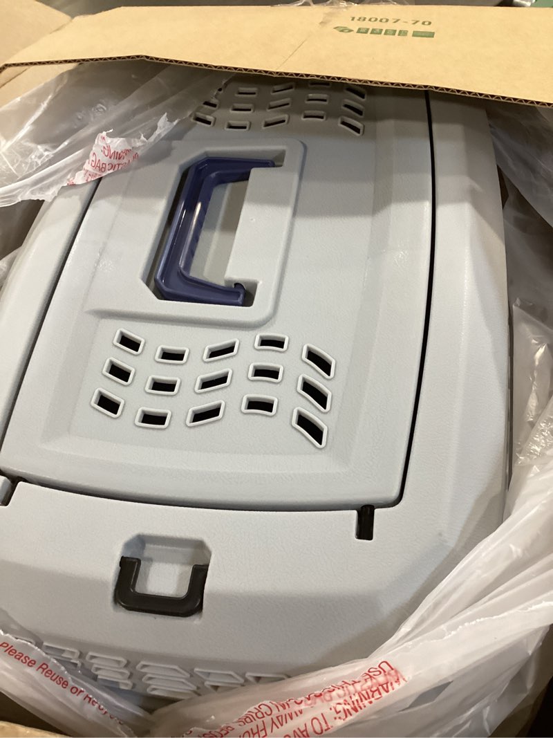 Condition photo showing Good Condition for amazon basics 2-door top-load hard-sided dogs, cats pet travel carrier, gray & blue, 22.8"l x 15.0"w x 13.0"h gray & blue 22.8"l x 15.0"w x 13.0"h