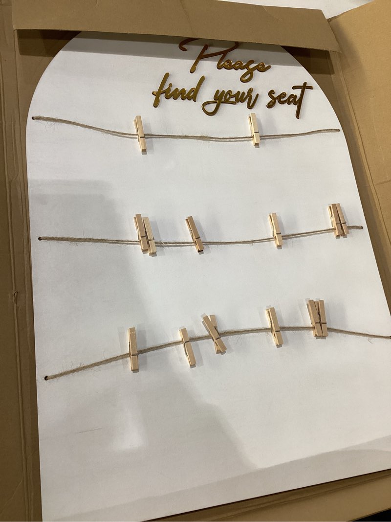Please find your seat event decor 