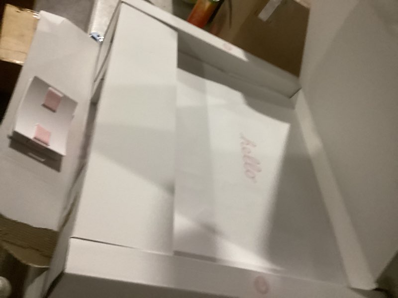 Condition photo showing New/Like New for apple 2024 imac all-in-one desktop computer with m4 chip with 8-core cpu and 8-core gpu: built for apple intelligence, 24-inch retina display, 16gb unified memory, 256gb ssd storage; pink pink without applecare+