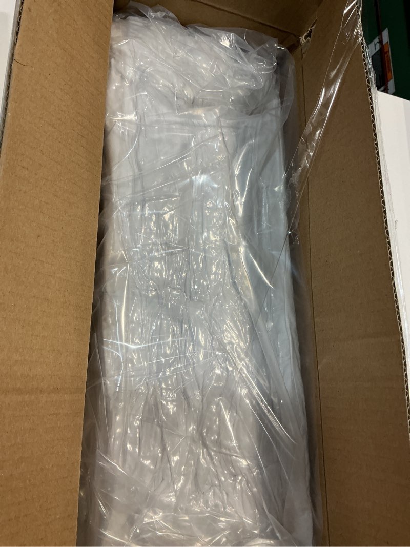 Condition photo showing New/Like New for puredown® 22x22 feather down pillow inserts, 4 pack throw pillow inserts for couch, chairs, office, apartments 22x22 inch 4
