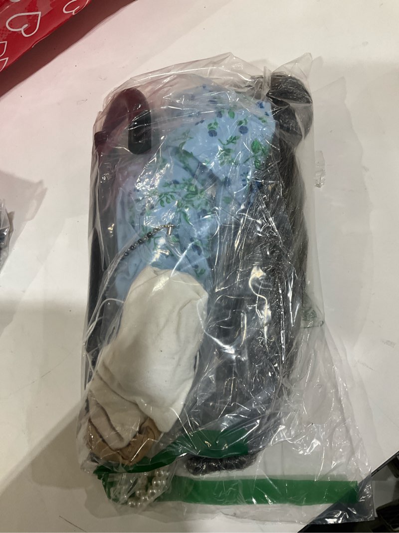 Condition photo showing As Is for Old Lady Costume for Girls 100th Day of School Costume Grandma Granny Dress with Wig for Kids Small(5-7yr)